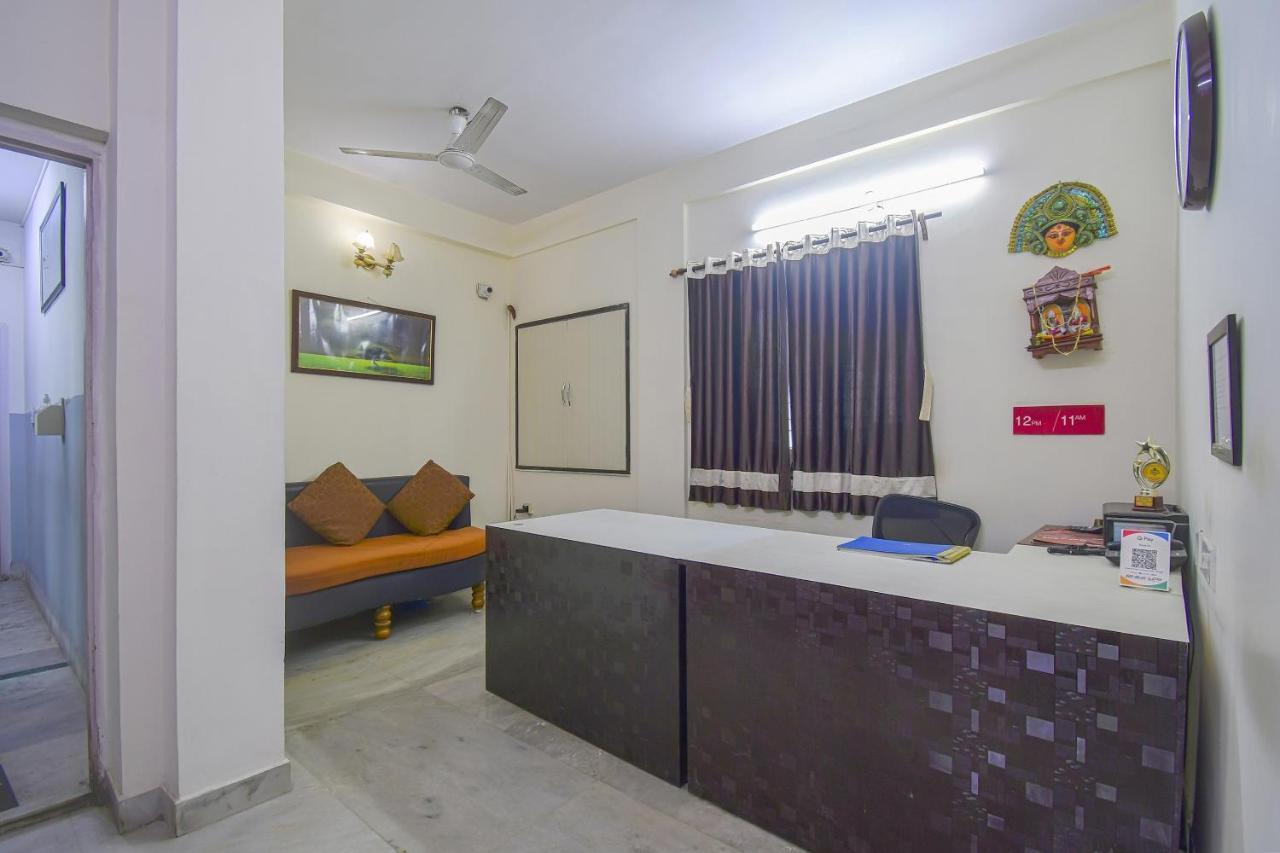 Super Collection O Bricks Inn Hazra Road Near Birla Mandir Kalkutta Exterior foto